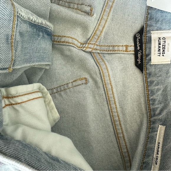 CITIZENS OF HUMANITY Daphne Ripped High Waist Raw Hem Crop Stovepipe Jeans - Picture 11 of 14